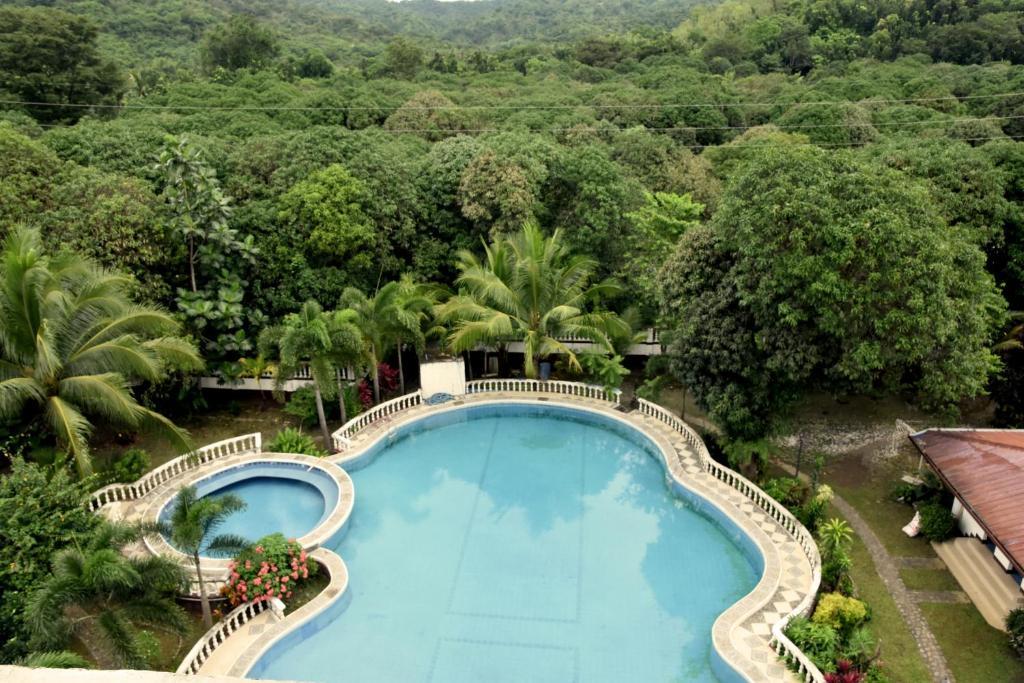 Isla De Oro Hotel Mamburao Exteriör bild